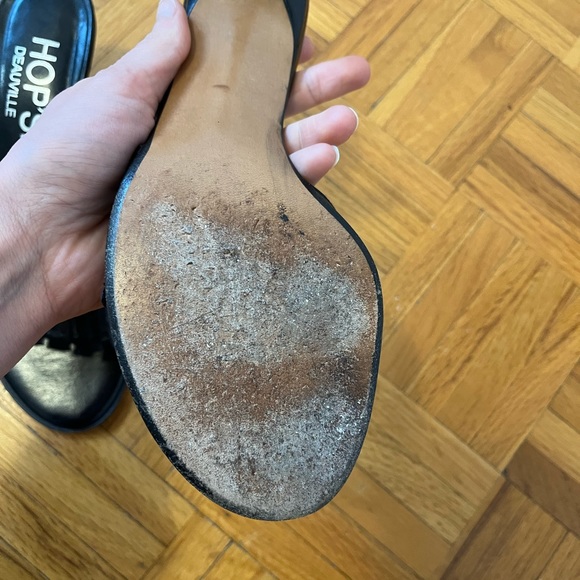 Black Mules with a small heel - Picture 5 of 8